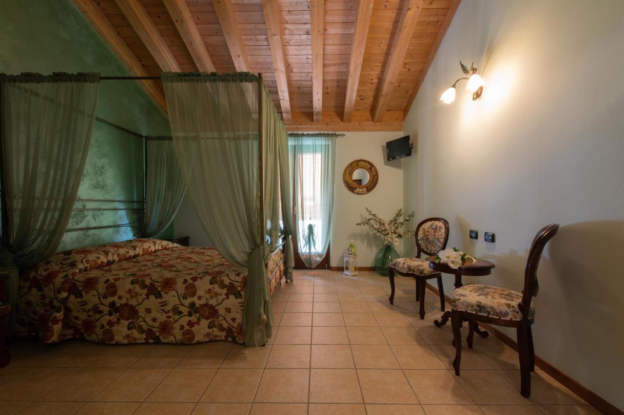 Agriturismo Ca' Del Gal Valeggio sul Mincio Exteriör bild