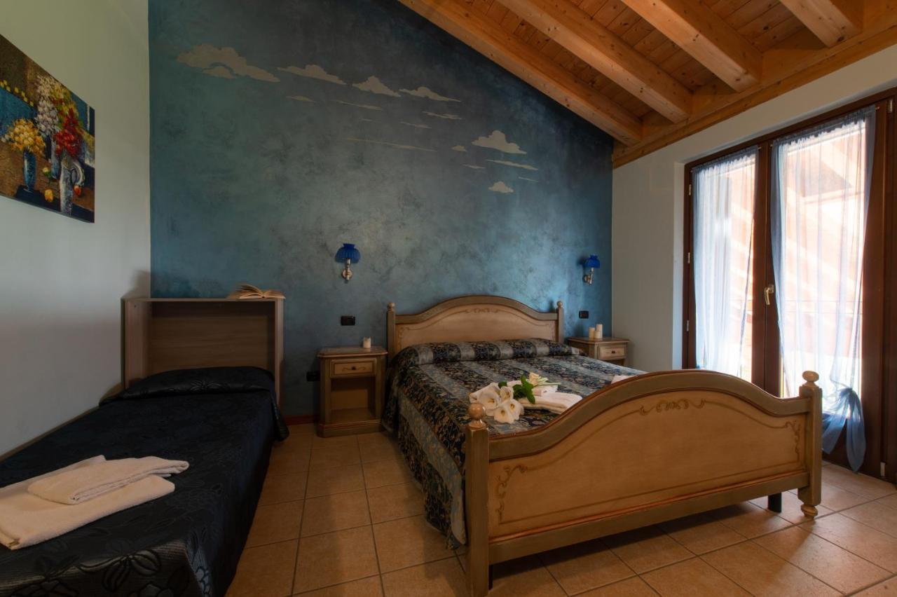 Agriturismo Ca' Del Gal Valeggio sul Mincio Exteriör bild