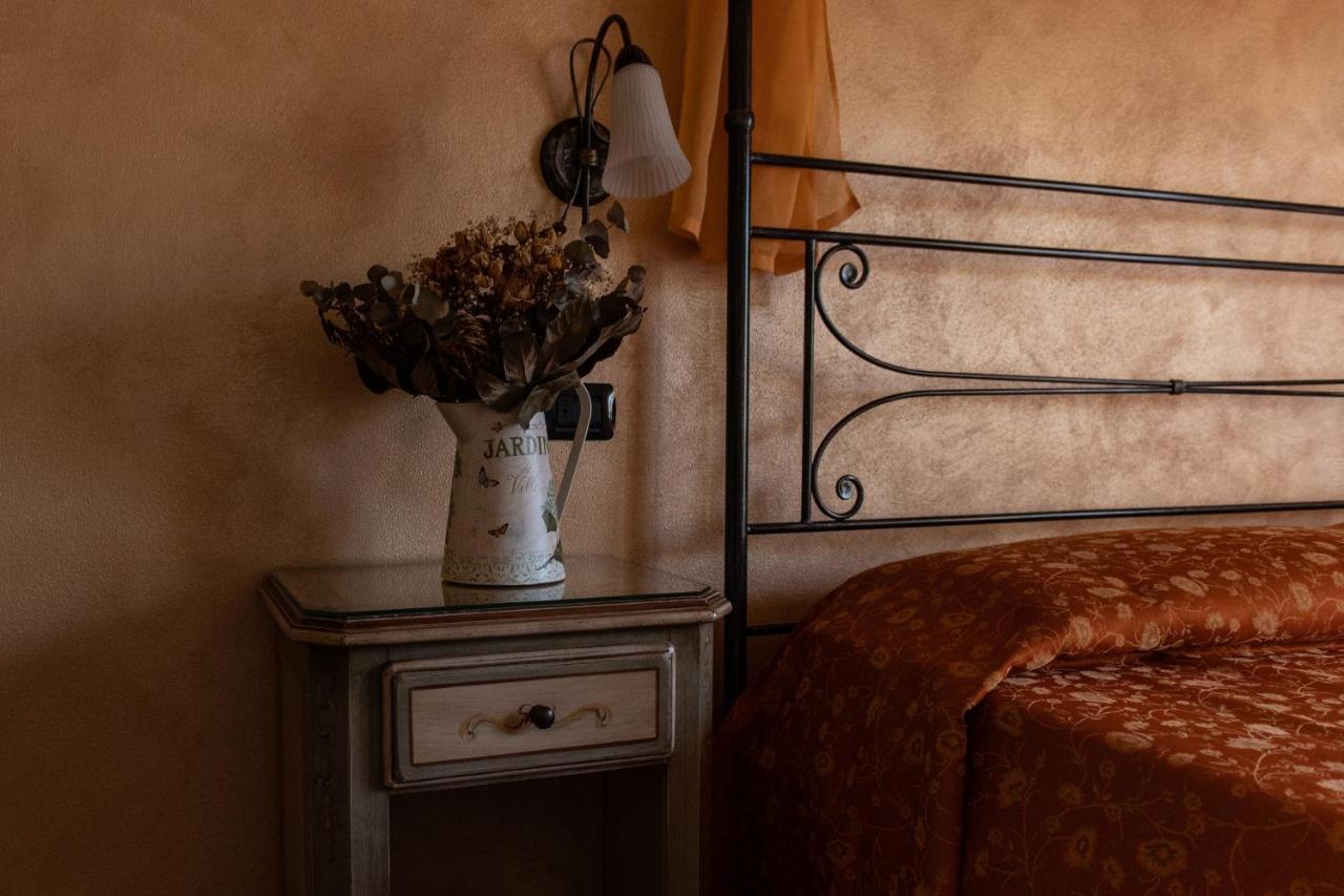 Agriturismo Ca' Del Gal Valeggio sul Mincio Exteriör bild